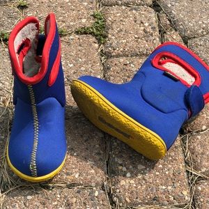 BABY BOGS size 5 Blue Excellent condition